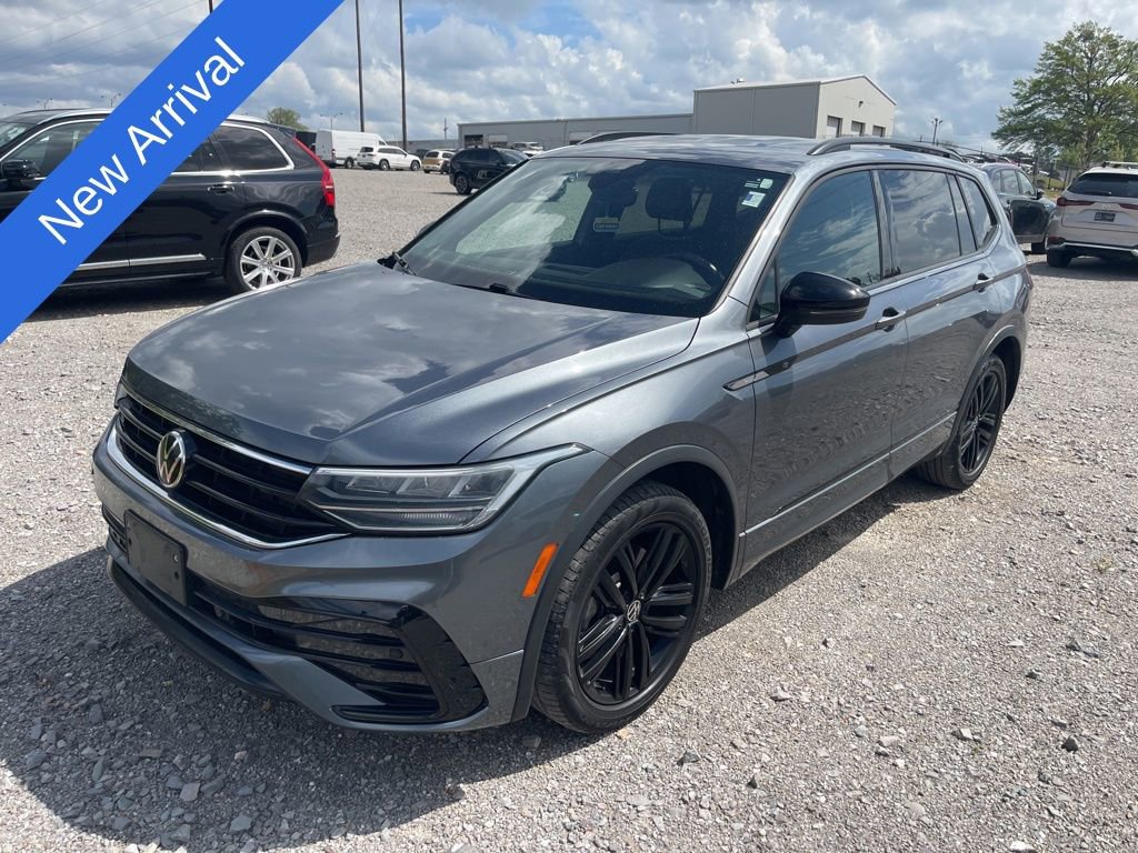Used 2022 Volkswagen Tiguan SE R-Line