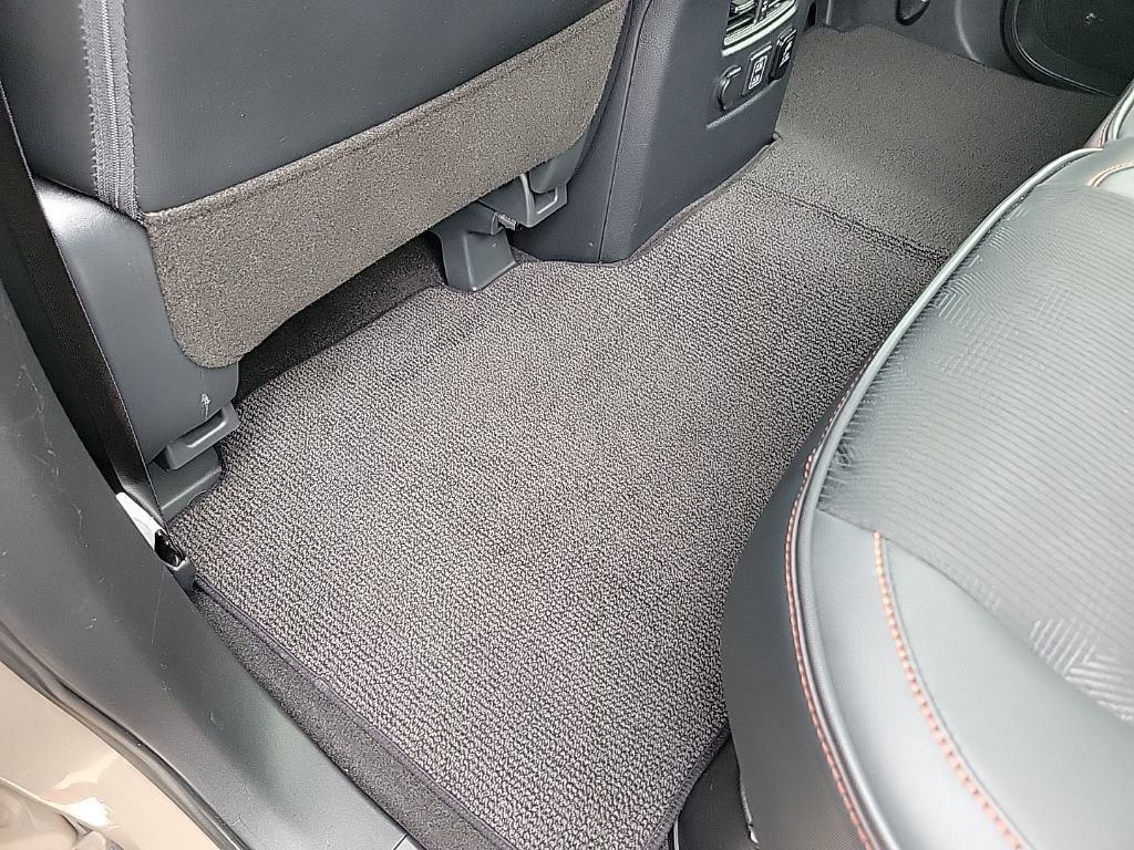 Used 2024 Nissan Titan PRO-4X w/ Pro-4x Utility Package image 35