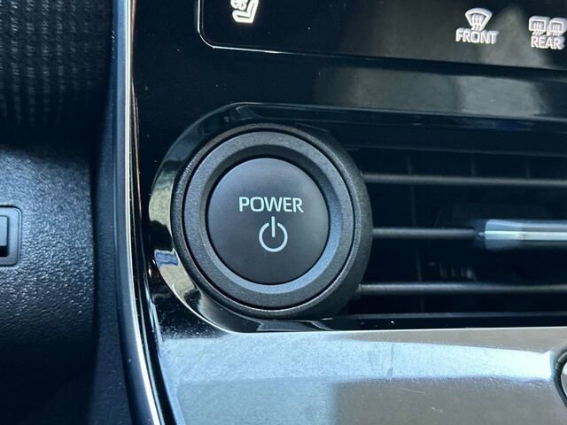 Used 2023 Subaru Solterra AWD image 27
