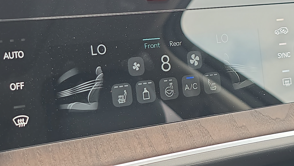 New 2026 Genesis GV80 2.5T Select AWD/4WD image 25