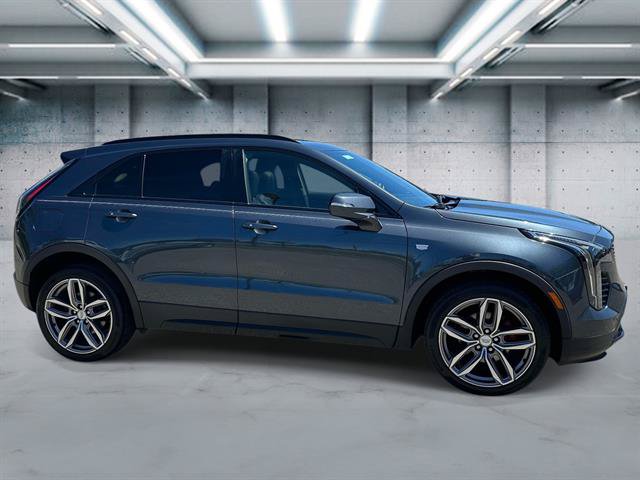 Used 2021 Cadillac XT4 Sport AWD/4WD image 3