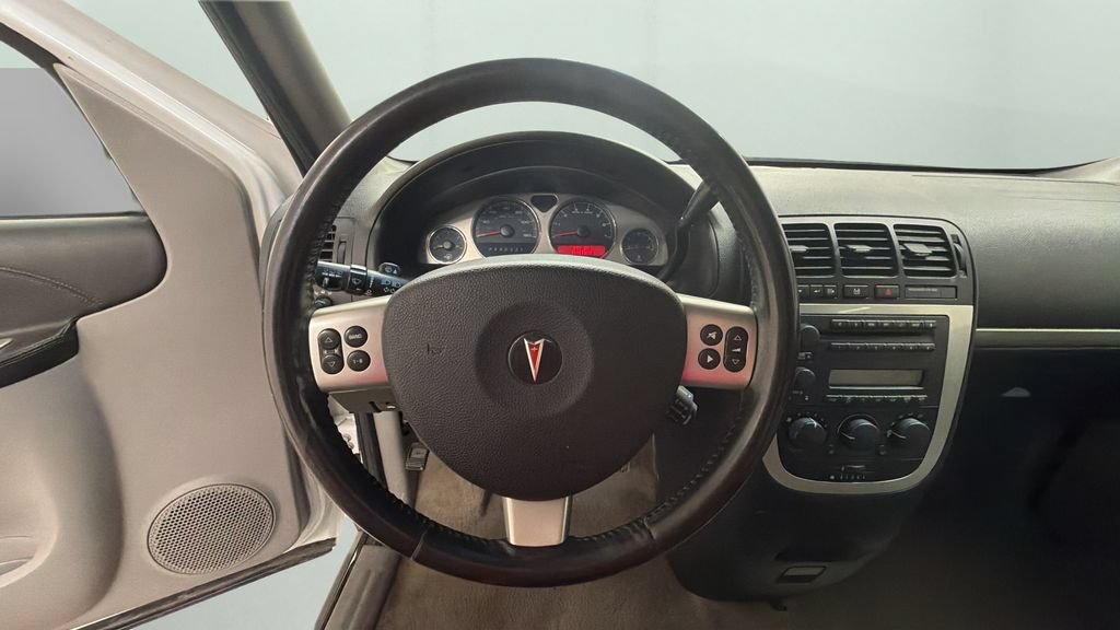 Used 2006 Pontiac Montana SV6 w/ Convenience Package FWD image 12