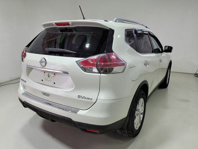 Used 2016 Nissan Rogue SV image 19