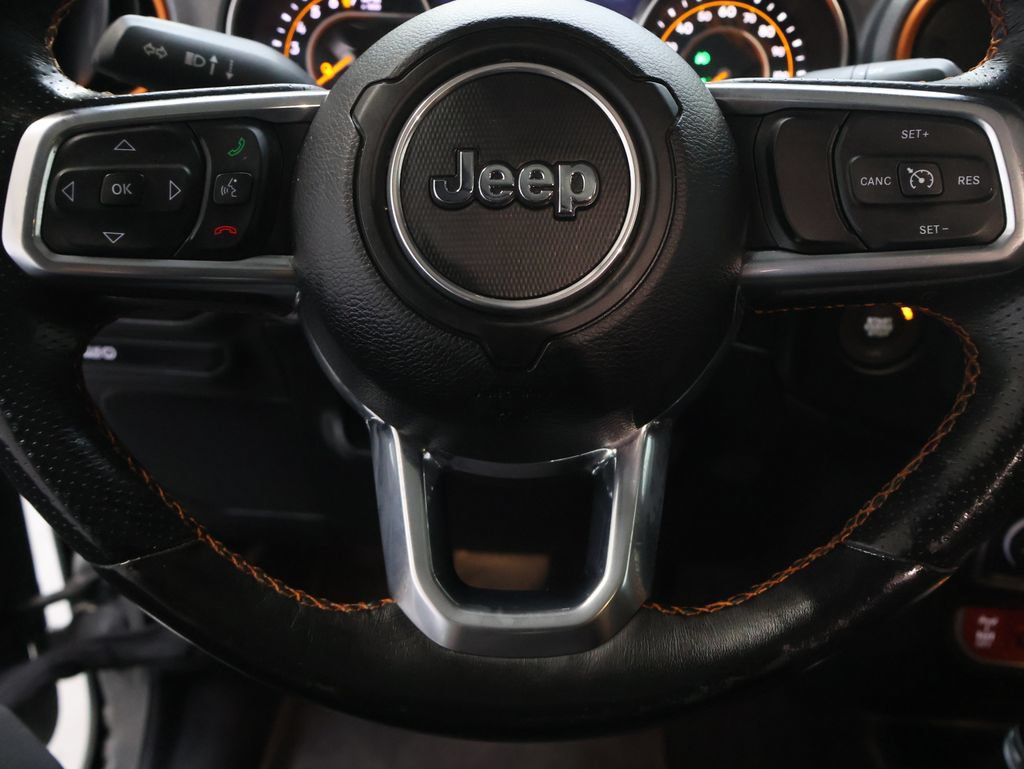 Used 2023 Jeep Gladiator Mojave w/ Cold Weather Group AWD/4WD image 20