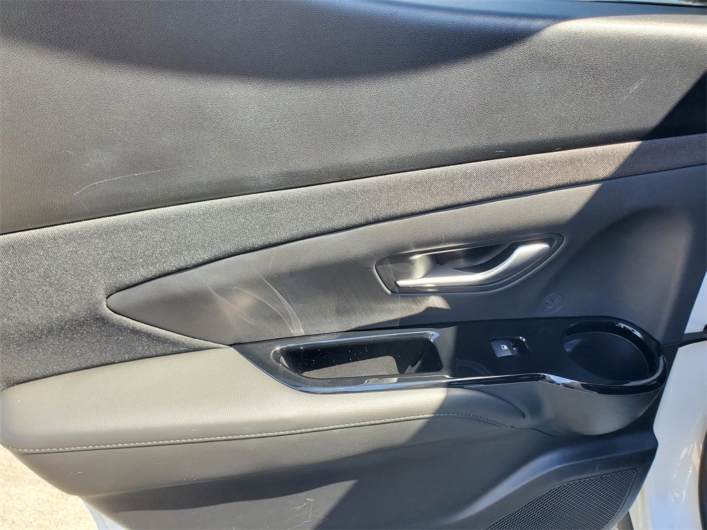 Used 2022 Hyundai Santa Cruz Limited image 13