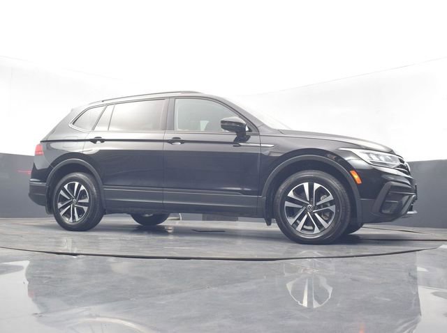 Used 2022 Volkswagen Tiguan S image 29