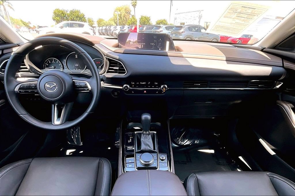 Certified 2025 MAZDA CX-30 AWD 2.5 S w/ Premium Package image 11