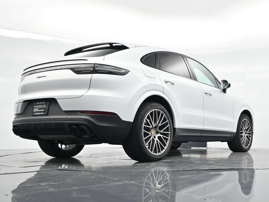 Certified 2022 Porsche Cayenne Platinum Edition AWD/4WD image 29