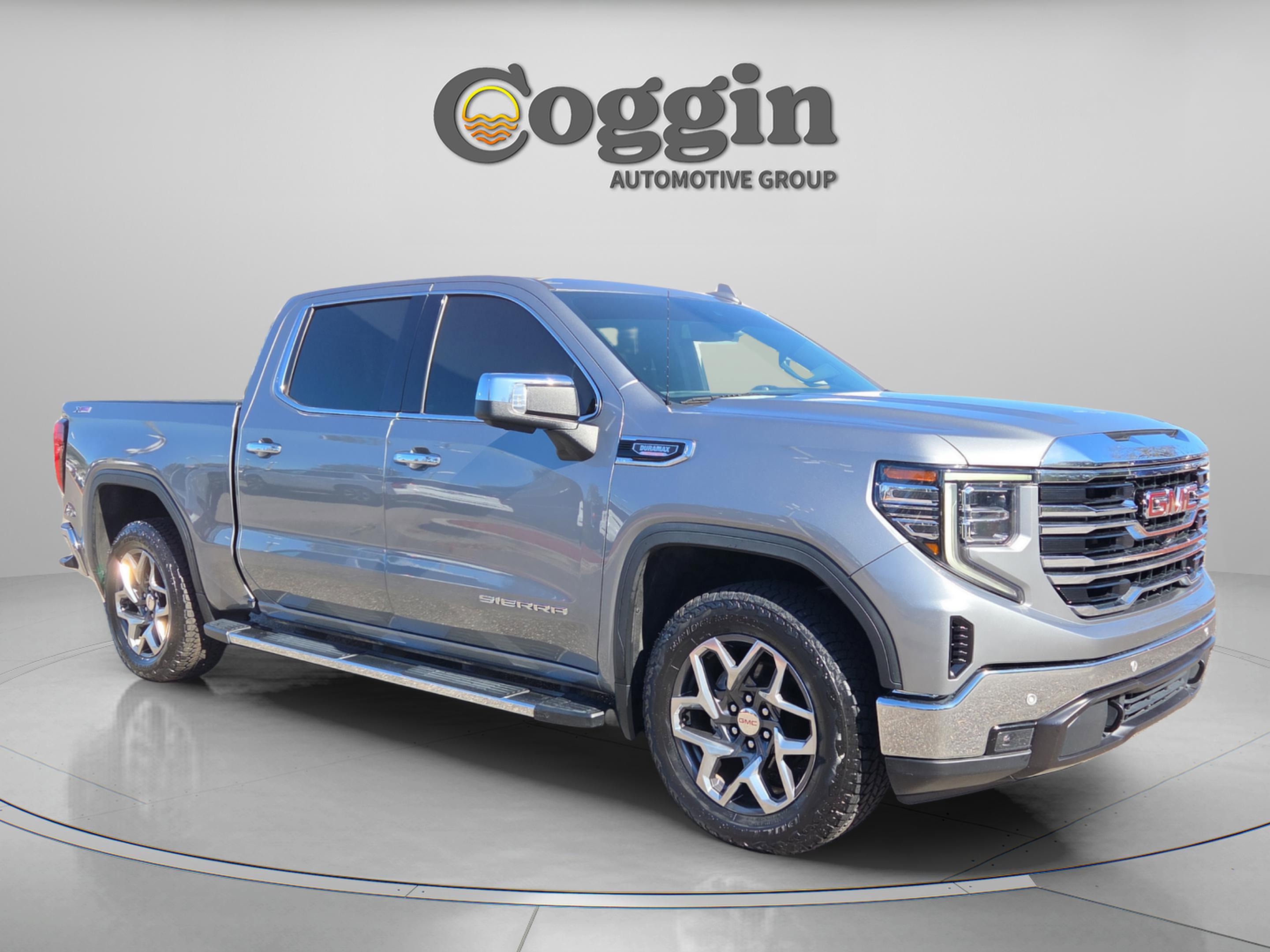 Used 2023 GMC Sierra 1500 SLT w/ SLT Premium Package image 7