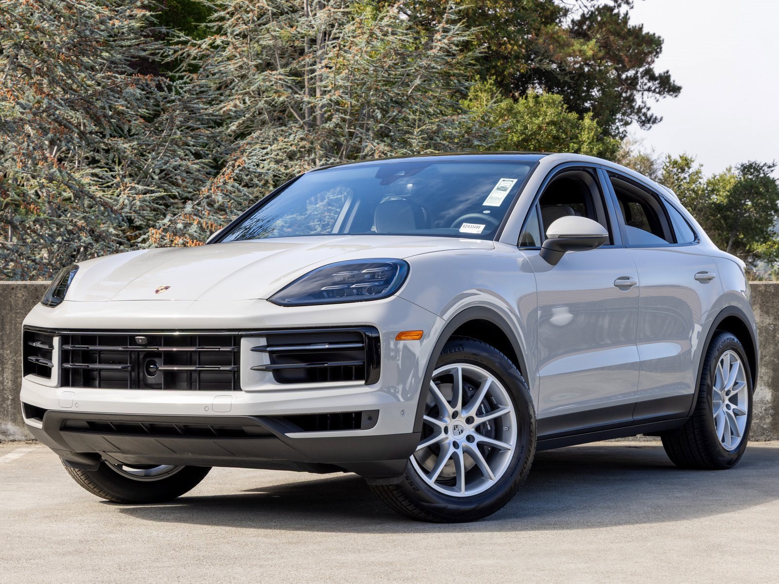 New 2025 Porsche Cayenne Coupe image 1