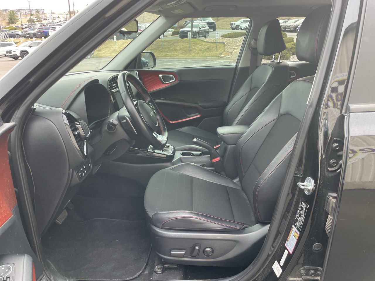 Used 2022 Kia Soul Turbo FWD image 10