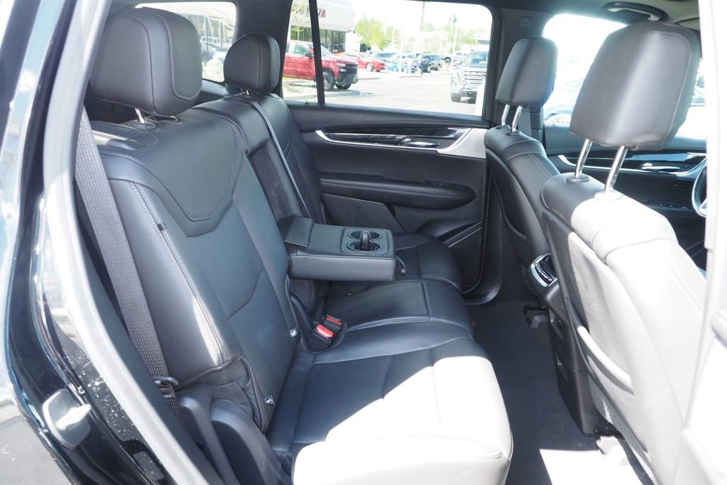 Used 2020 Cadillac XT6 Premium Luxury image 20