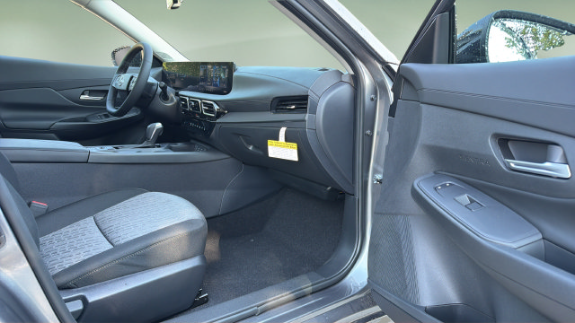 New 2027 Nissan Sentra SV w/ SV Convenience Package FWD image 15