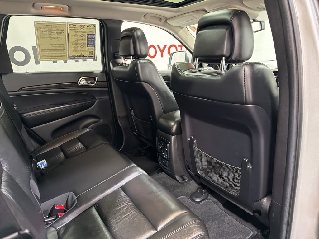 Used 2013 Jeep Grand Cherokee Laredo image 14
