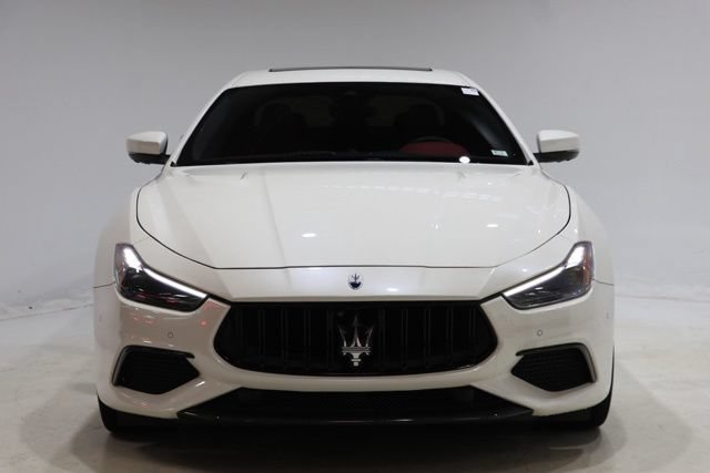 Certified 2022 Maserati Ghibli Trofeo RWD image 2