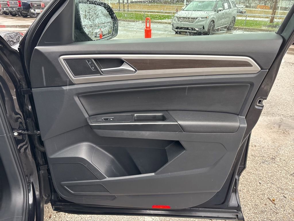 Used 2019 Volkswagen Atlas SEL R-Line image 53