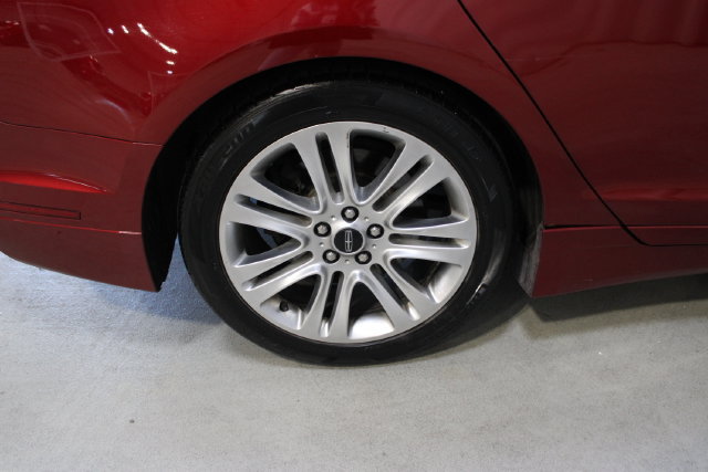 Used 2016 Lincoln MKZ w/ Equipment Group 300A Reserve FWD image 34