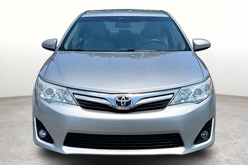 Used 2014 Toyota Camry LE FWD image 4