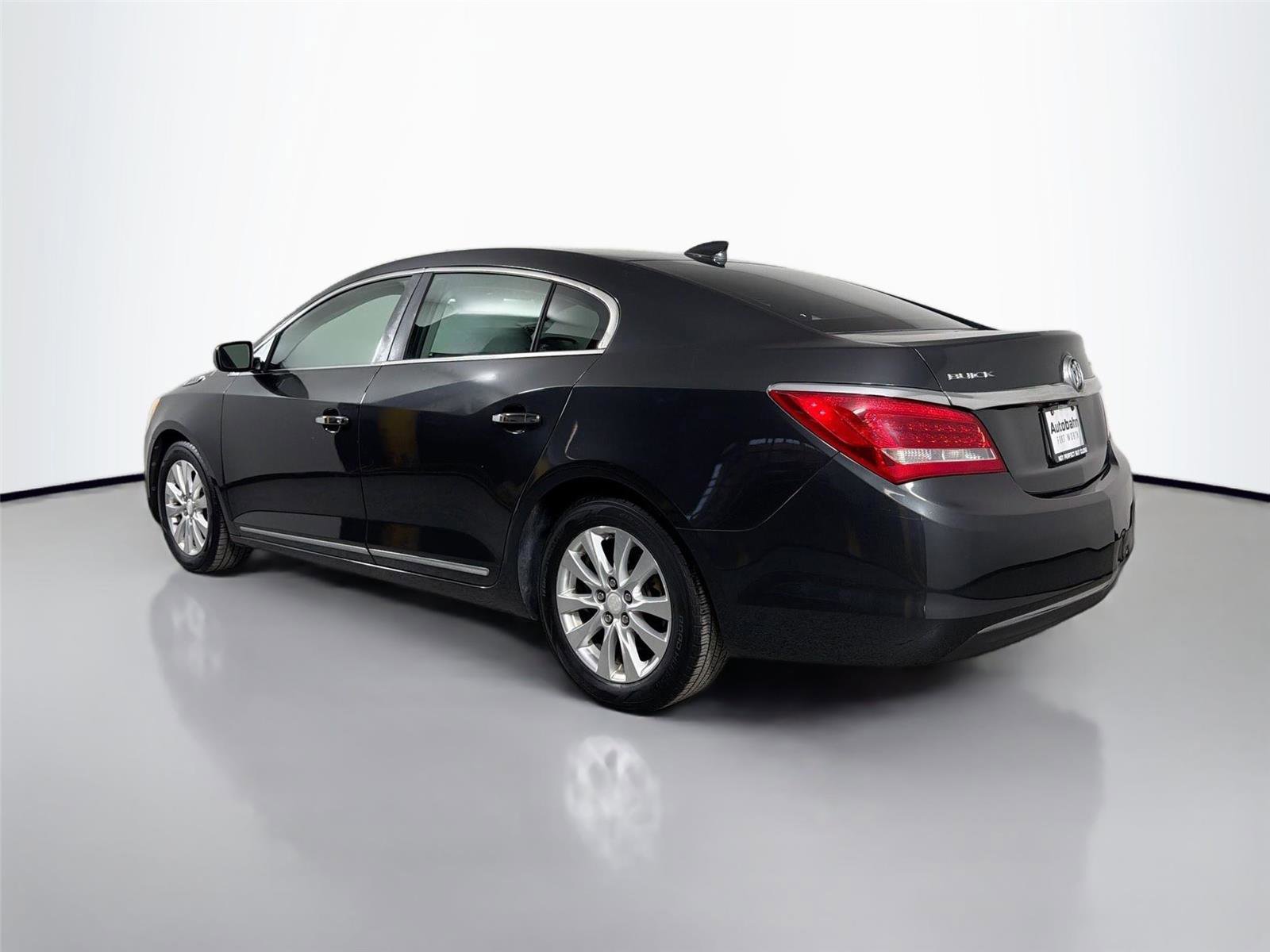 Used 2015 Buick LaCrosse FWD image 7
