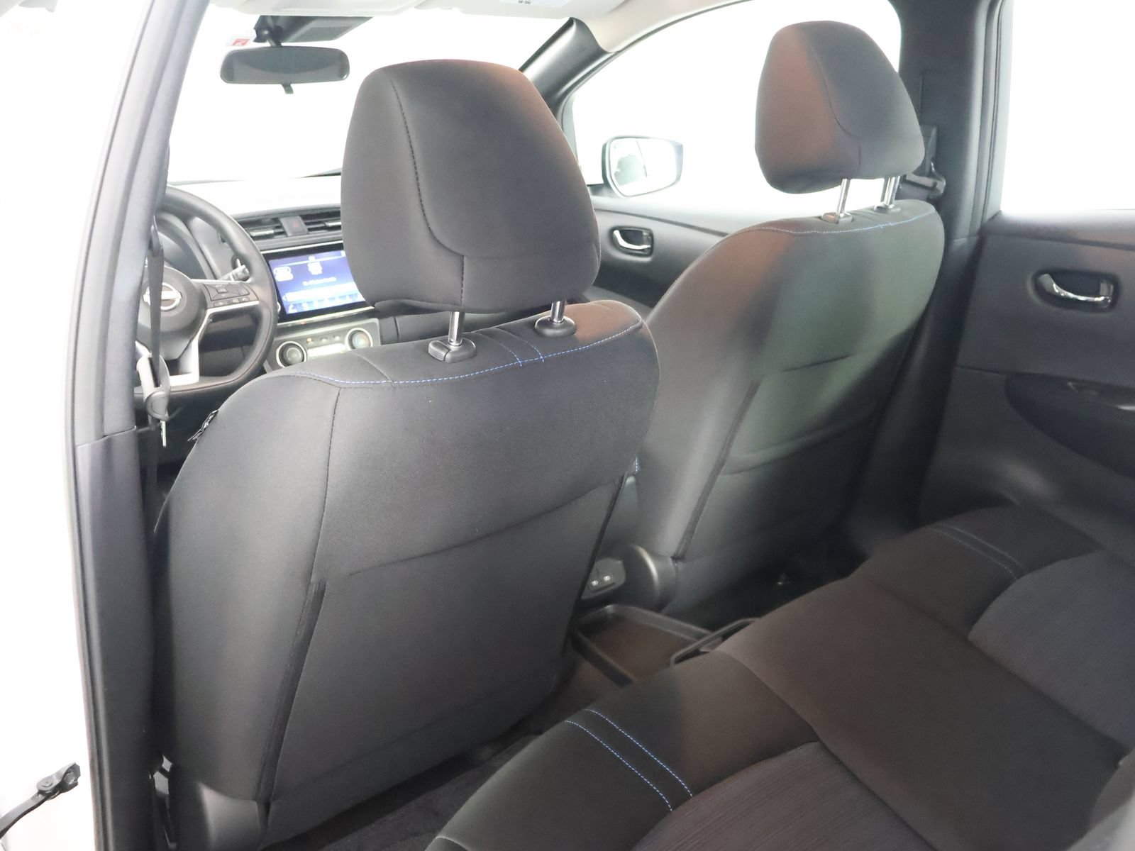Used 2025 Nissan Leaf S FWD image 41