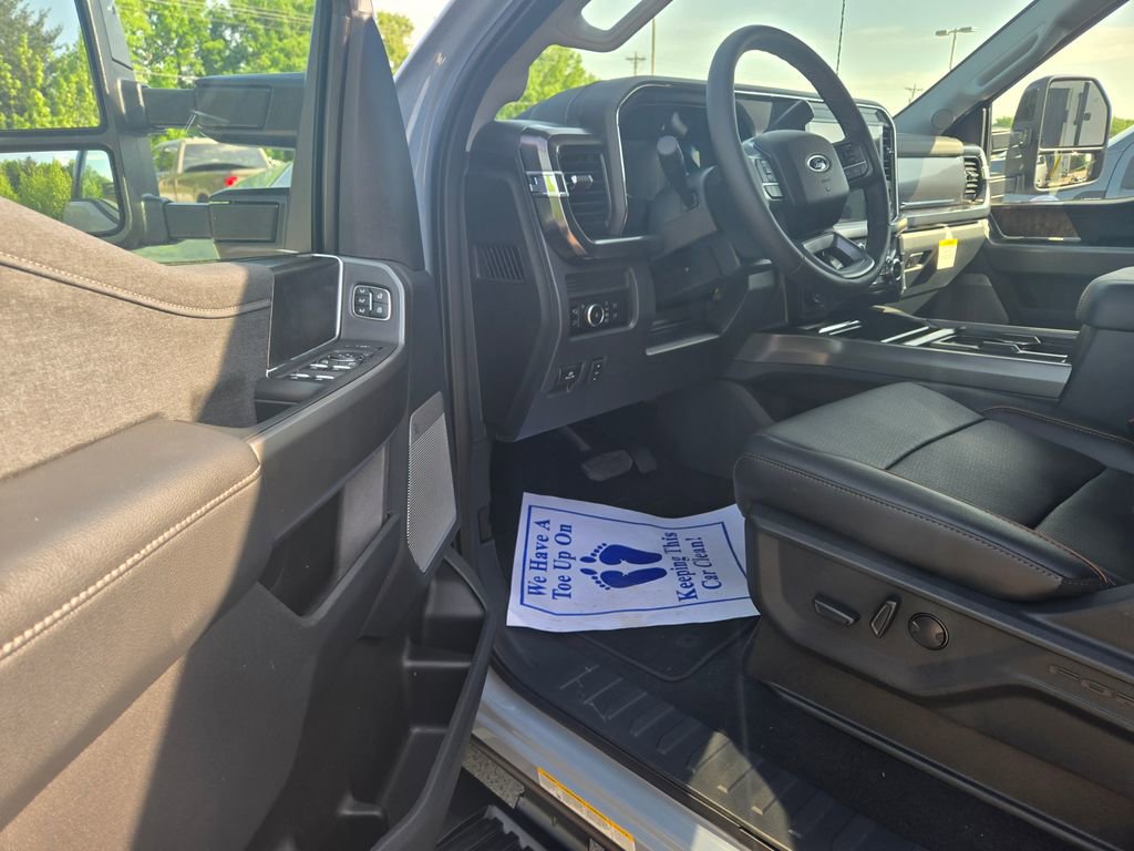 New 2026 Ford F450 4x4 Crew Cab Super Duty image 5