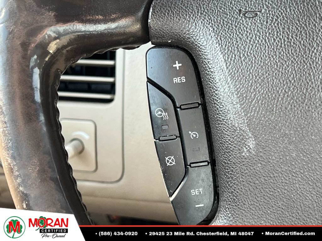 Used 2007 Buick Lucerne CXL w/ Luxury Package FWD image 23