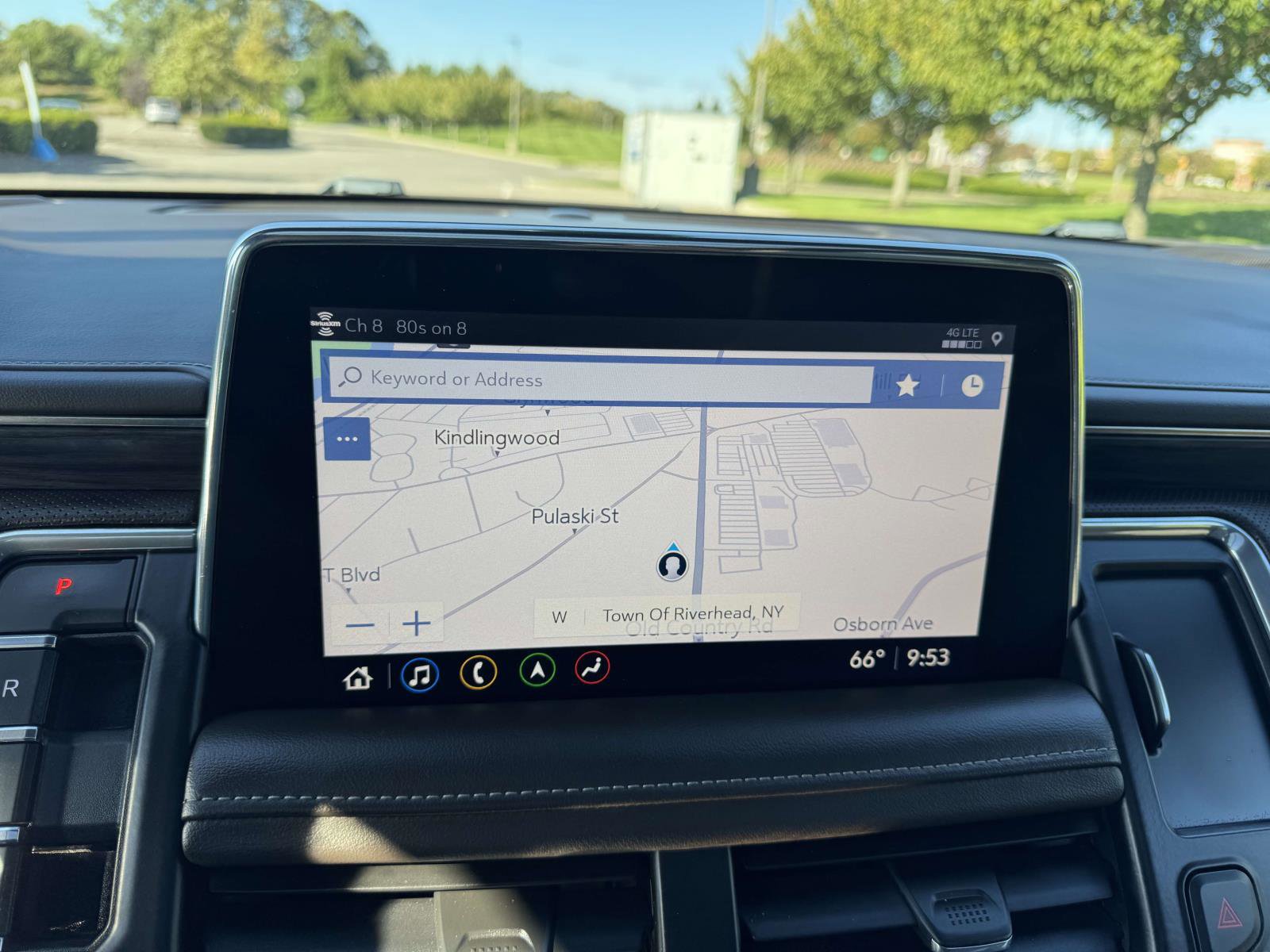 Used 2021 GMC Yukon SLT w/ SLT Luxury Plus Package image 24