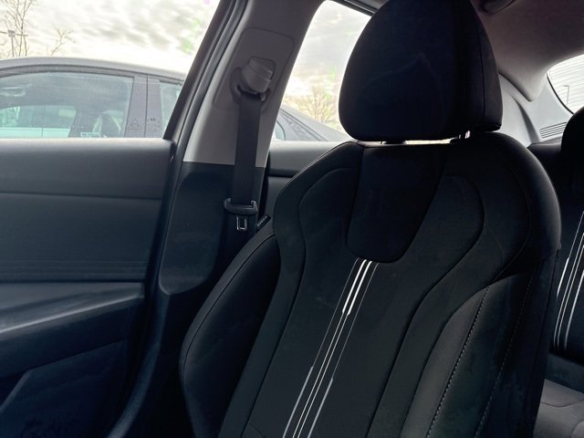 Certified 2023 Hyundai Elantra SEL w/ Winter Weather Package image 5