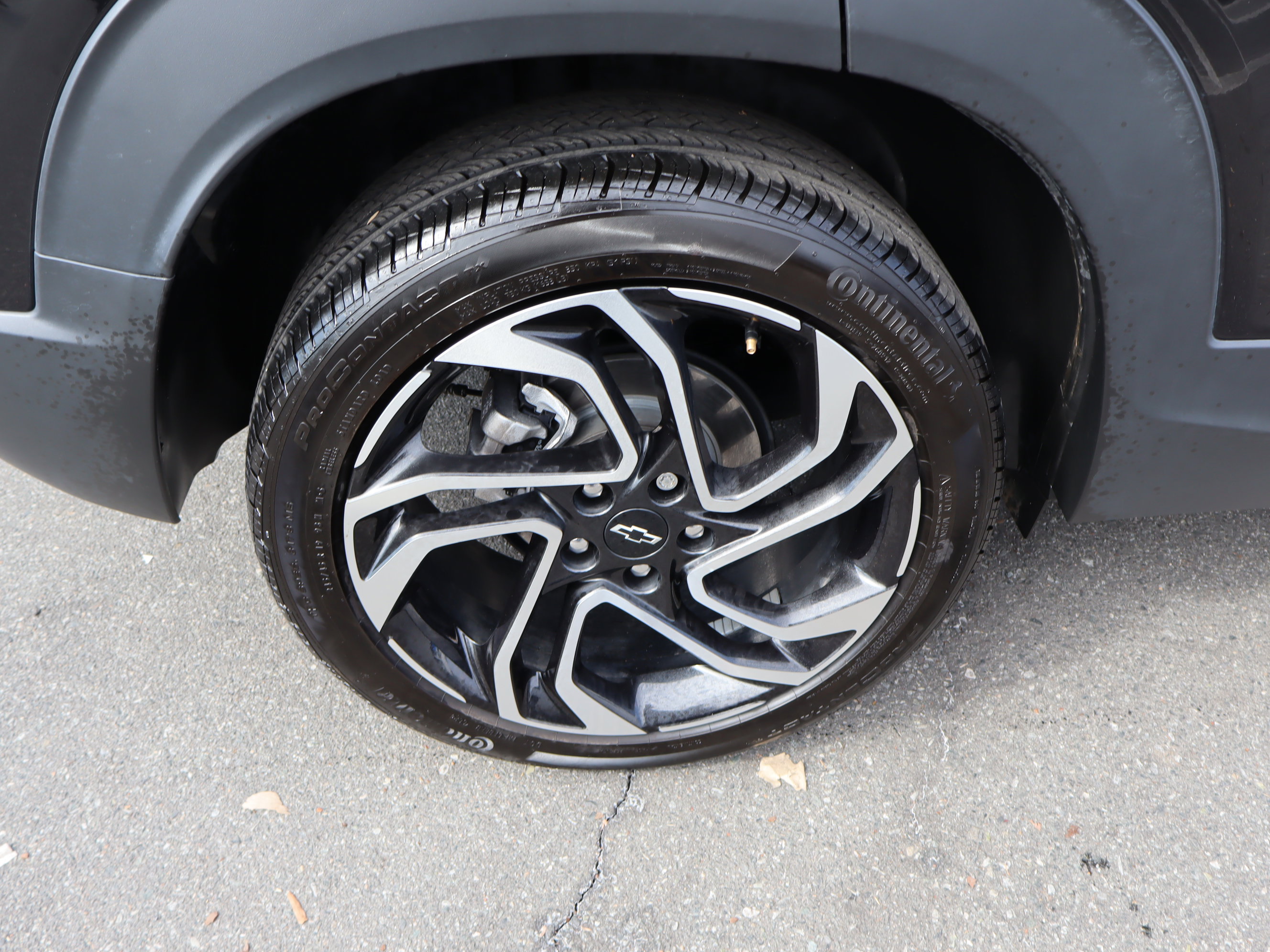 Certified 2025 Chevrolet TrailBlazer RS w/ Convenience Package image 39