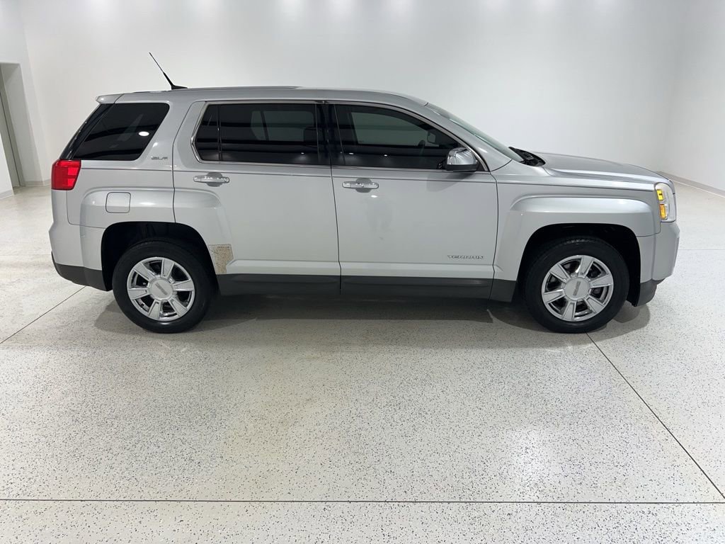 Used 2012 GMC Terrain SLE w/ LPO, Chrome Package FWD image 6