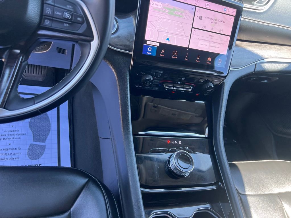 Used 2023 Jeep Grand Cherokee Limited image 20