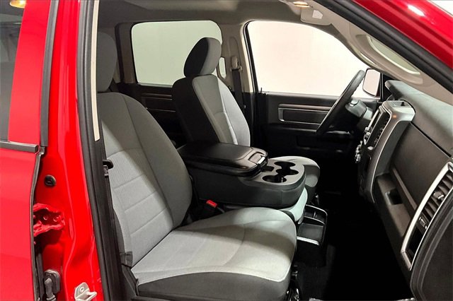 Used 2023 RAM 1500 Classic SLT image 29