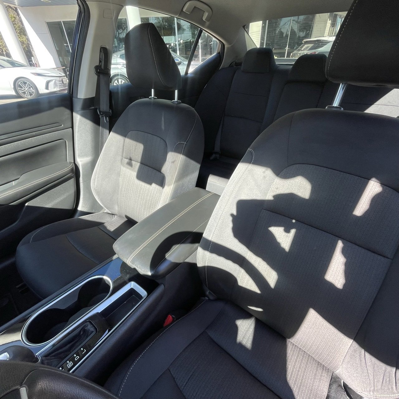 Used 2024 Nissan Altima 2.5 SV image 21