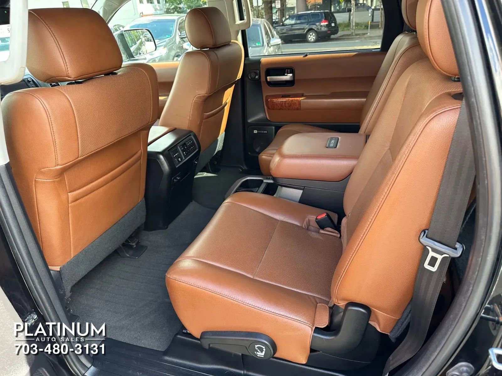 Used 2020 Toyota Sequoia Platinum image 17