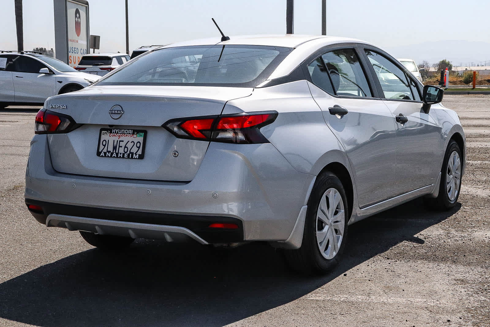 Used 2024 Nissan Versa S w/ Trunk Package FWD image 7