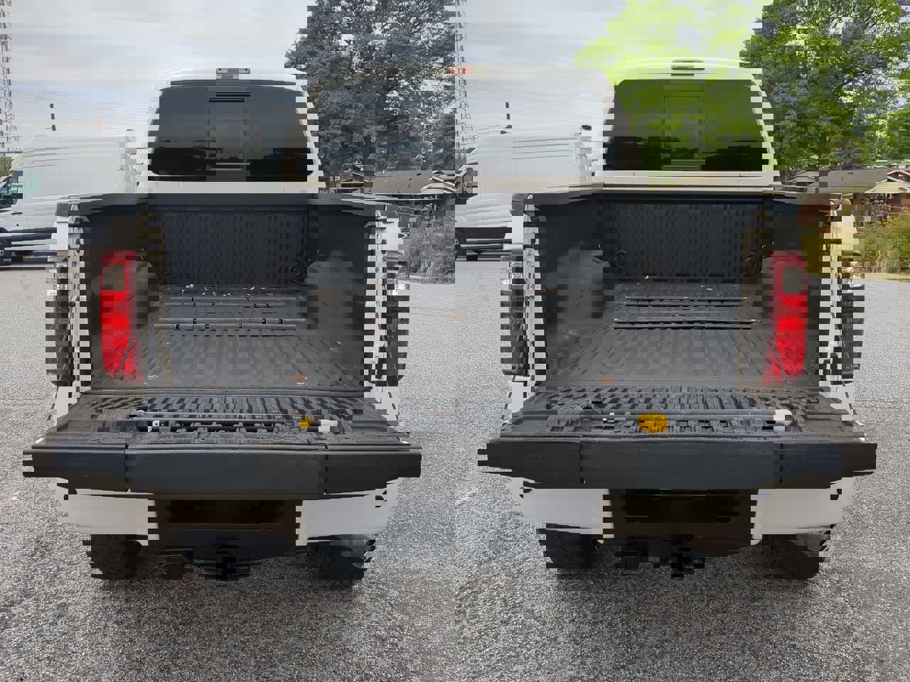 Used 2013 Ford F250 Platinum w/ FX4 Off Road Pkg image 11