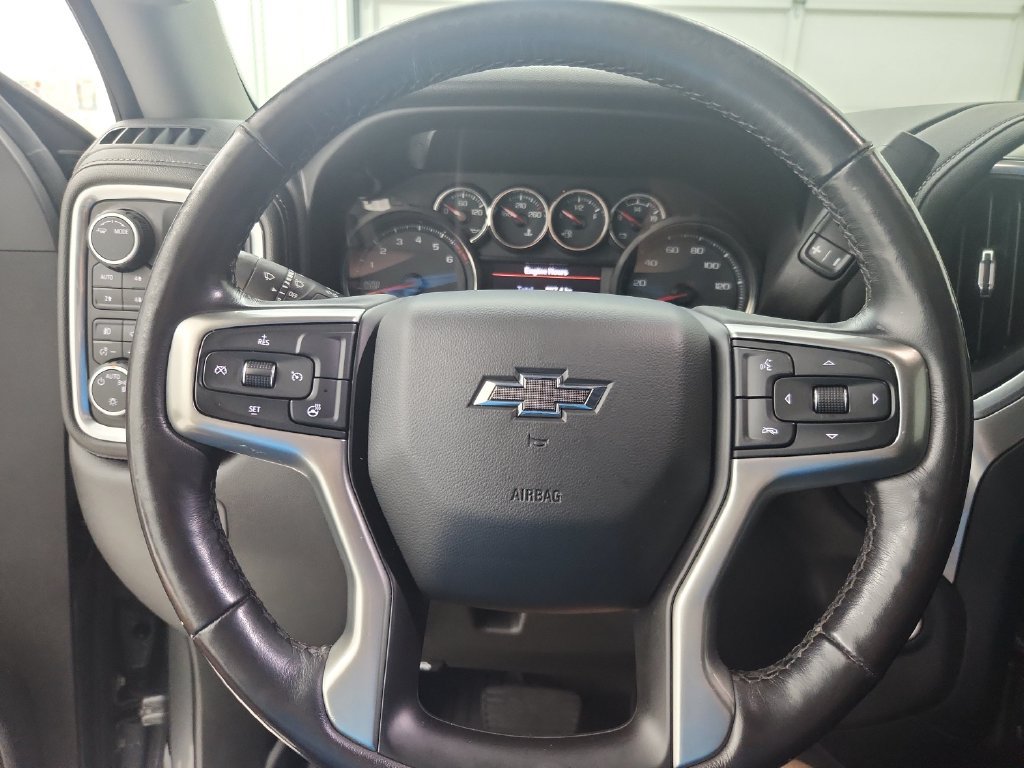 Used 2020 Chevrolet Silverado 1500 LT Trail Boss w/ Convenience Package AWD/4WD image 24