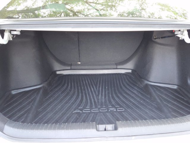 Certified 2024 Honda Accord EX image 13
