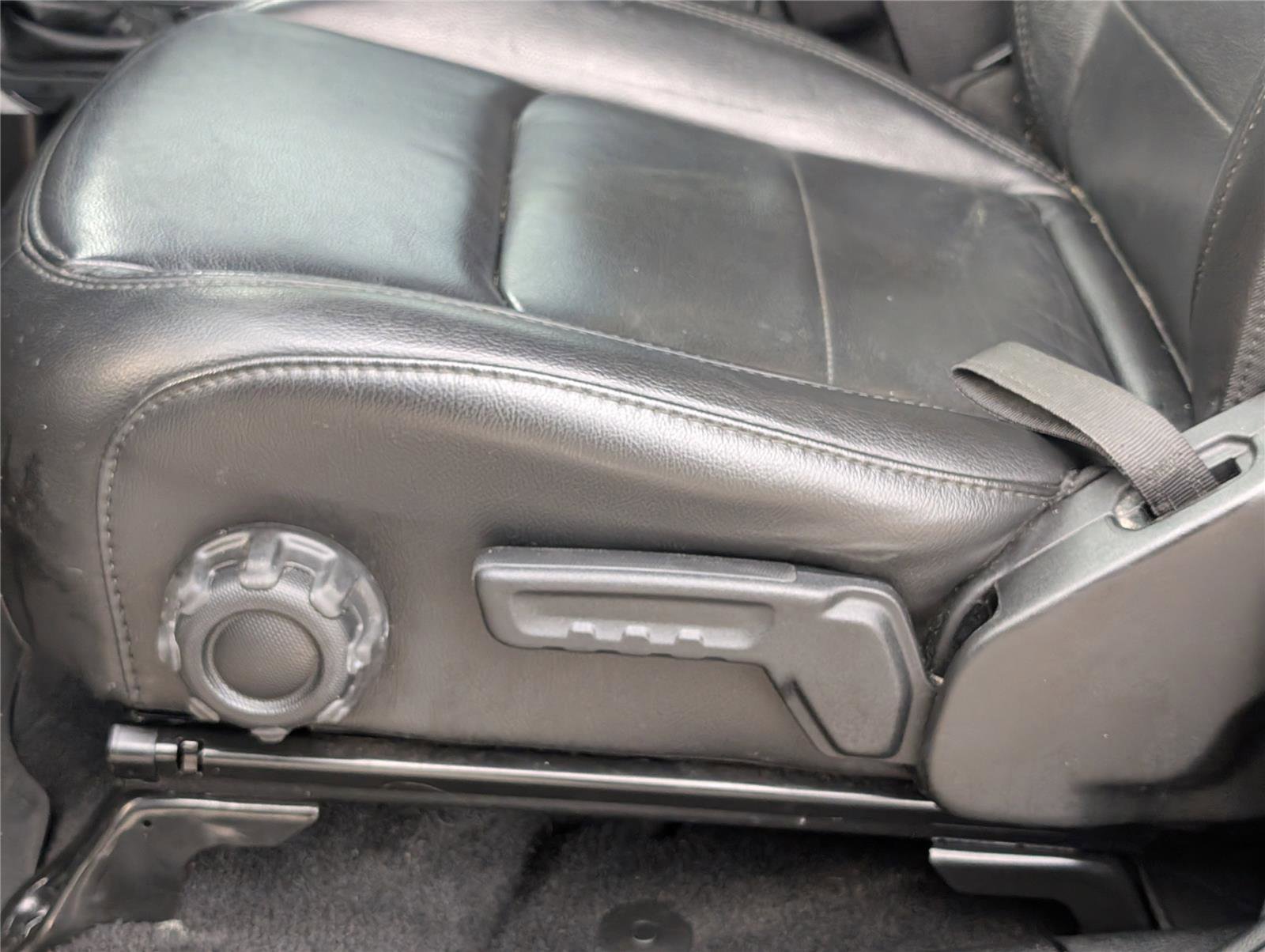 Used 2021 Jeep Wrangler Unlimited Sahara image 13