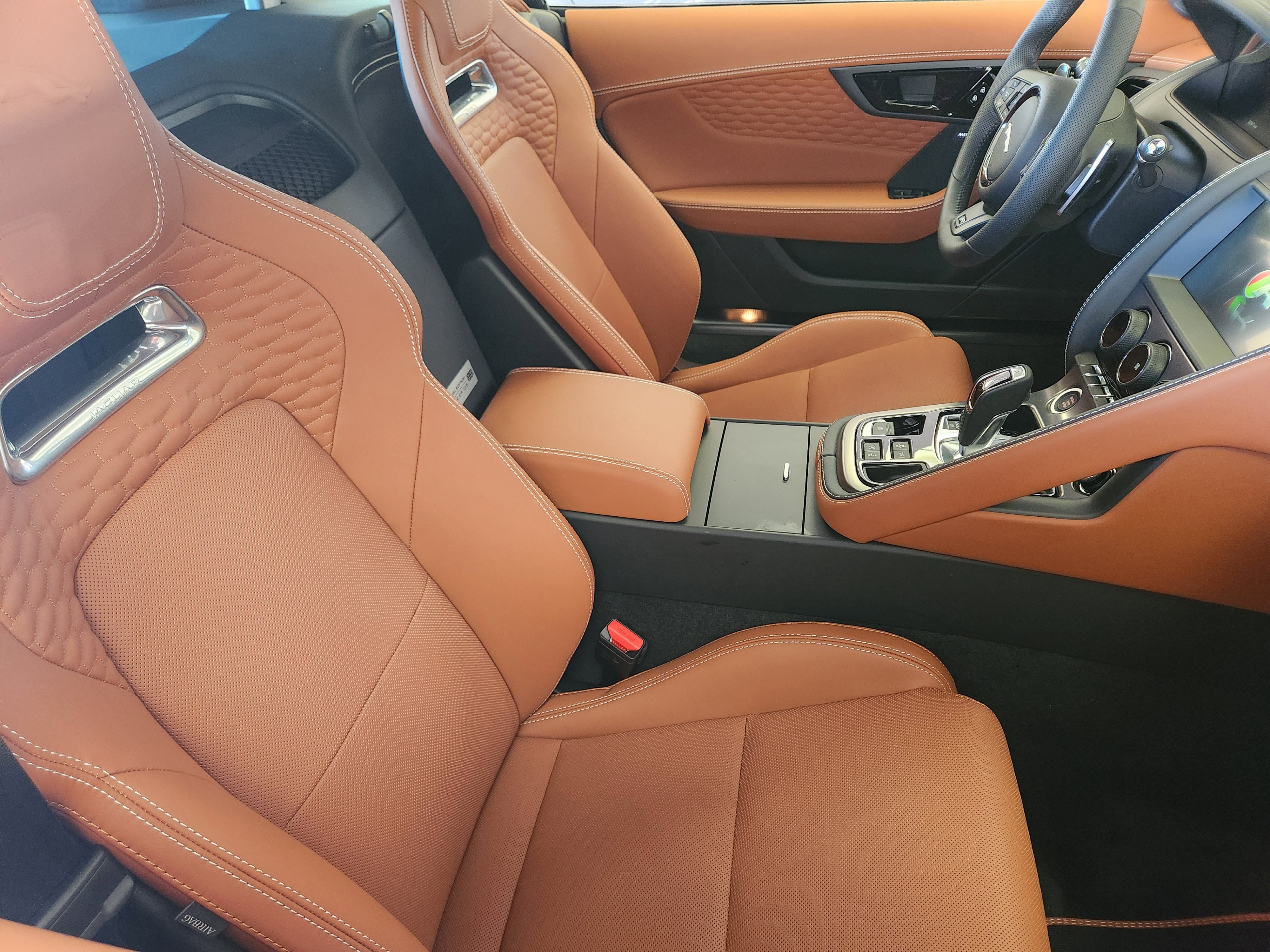 New 2024 Jaguar F-TYPE R image 23