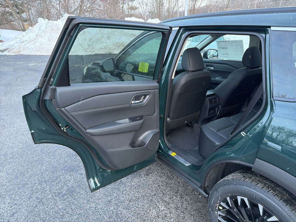 New 2026 Nissan Rogue SV image 23