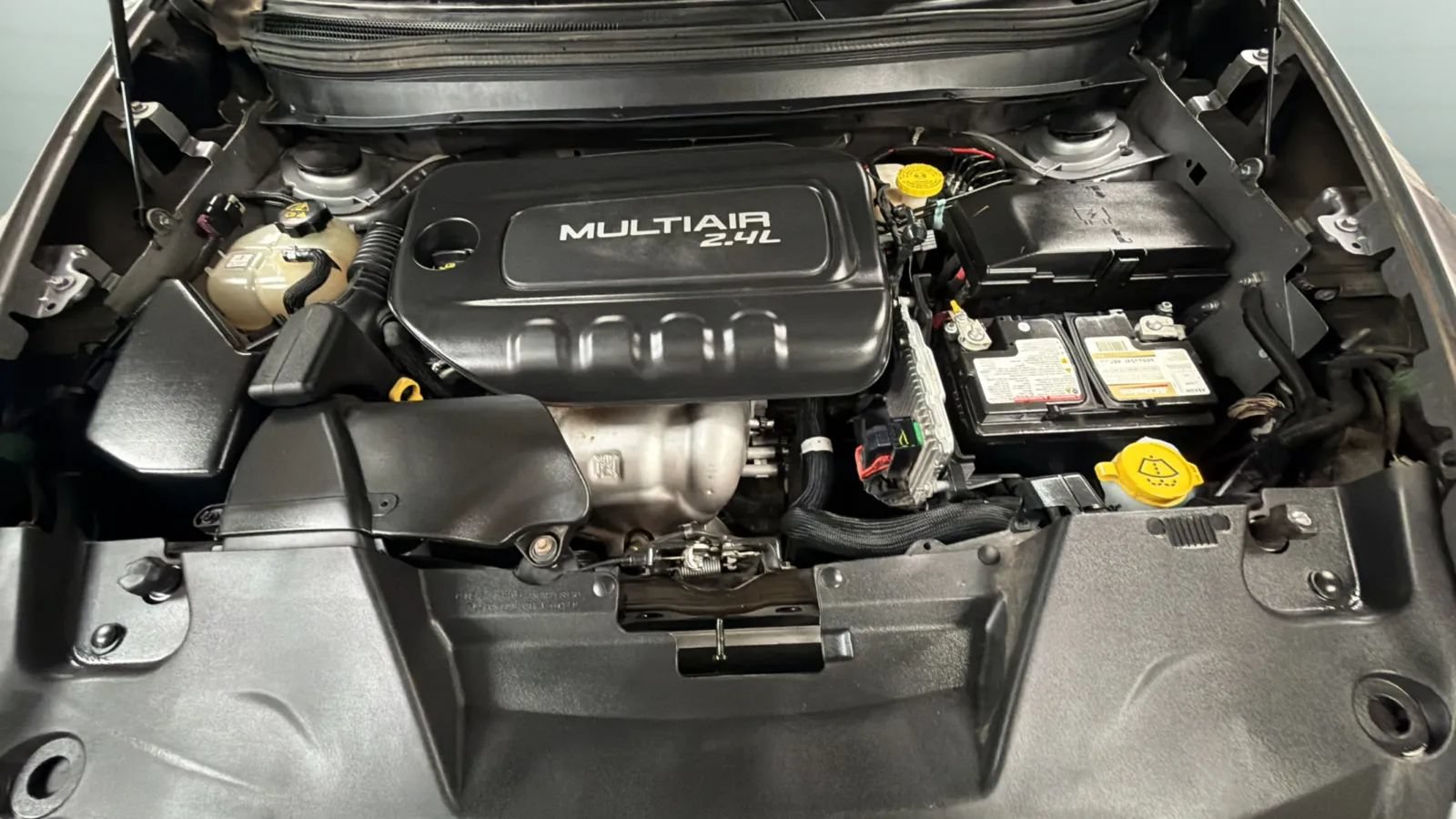 Used 2017 Jeep Cherokee Latitude FWD image 22