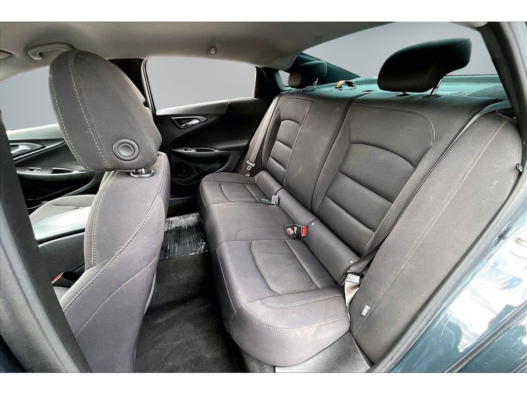 Used 2021 Chevrolet Malibu RS FWD image 21