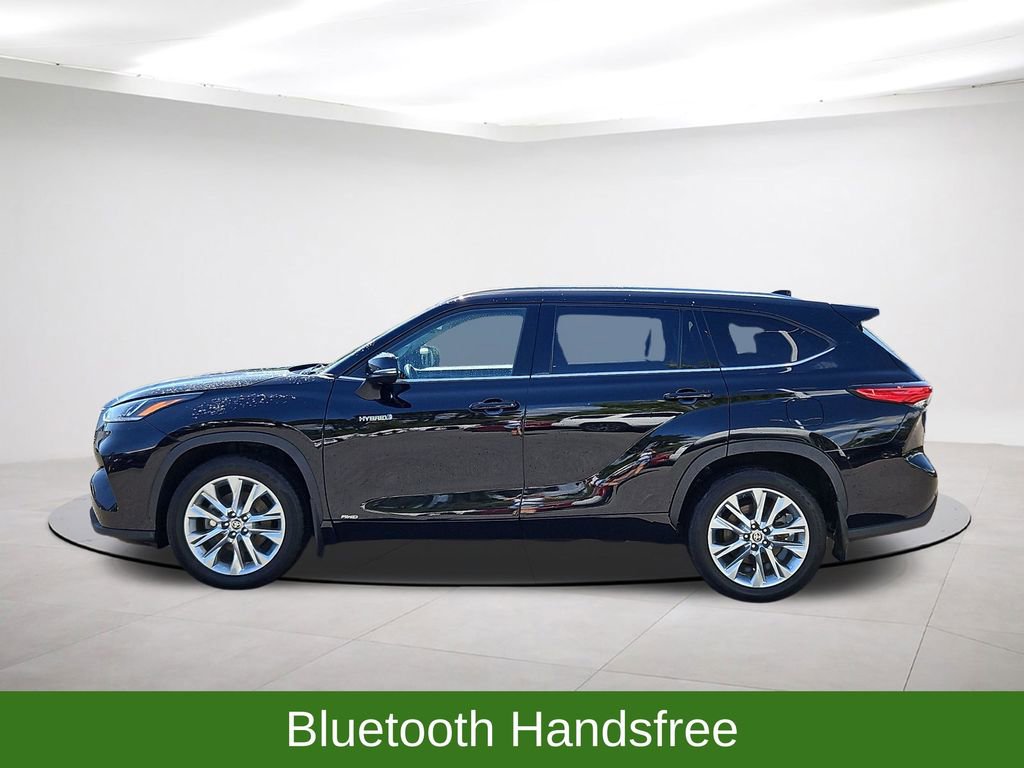 Used 2021 Toyota Highlander Limited image 4