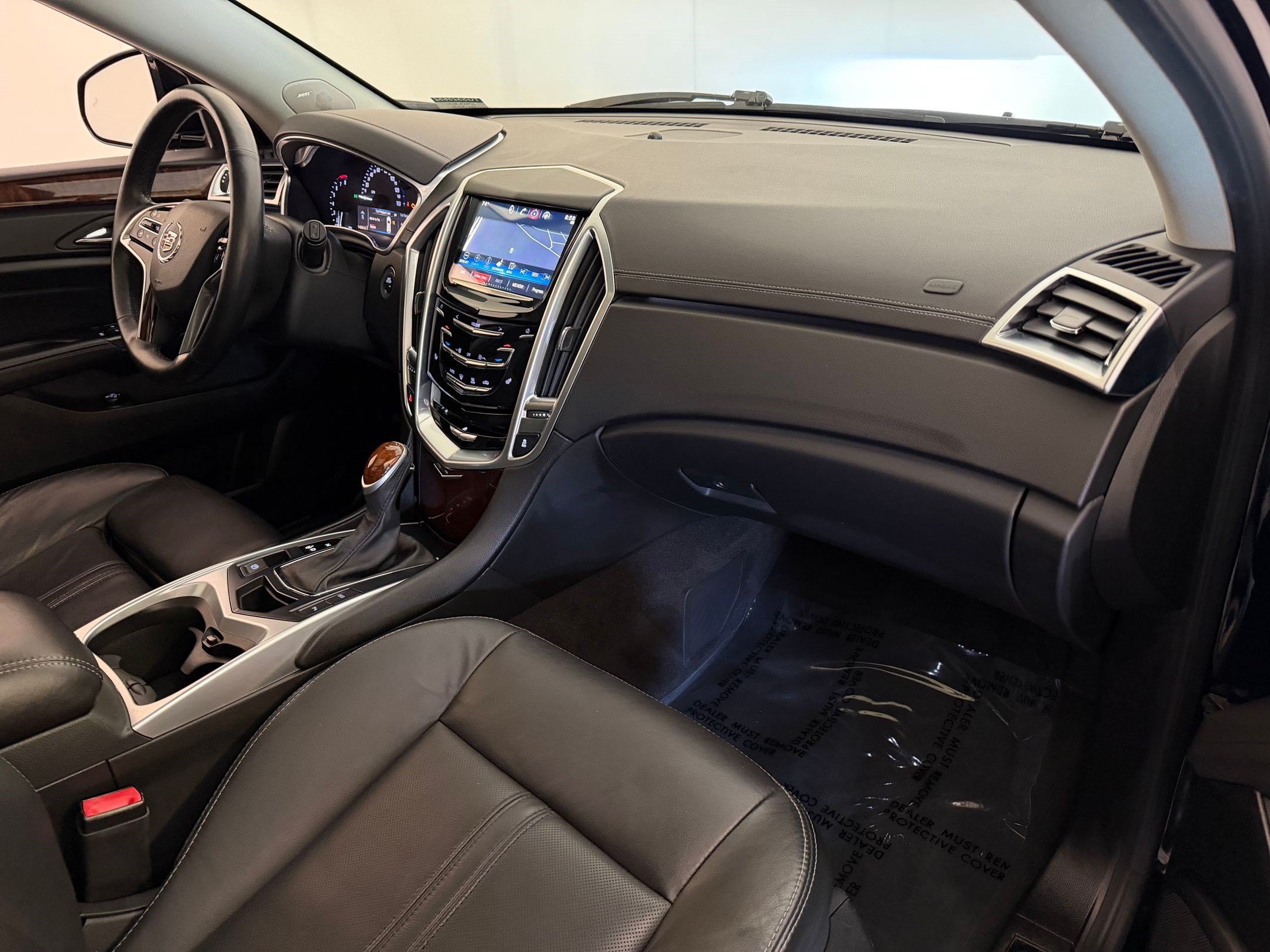Used 2016 Cadillac SRX Luxury FWD image 30