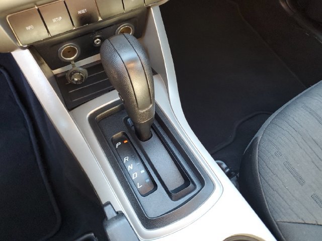 Used 2008 Ford Focus SES FWD image 29