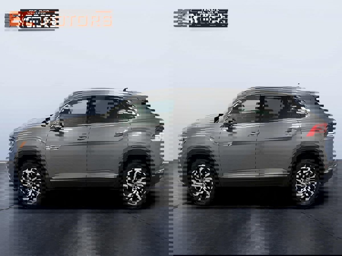 Used 2021 Volkswagen Atlas Cross Sport SEL Premium image 3