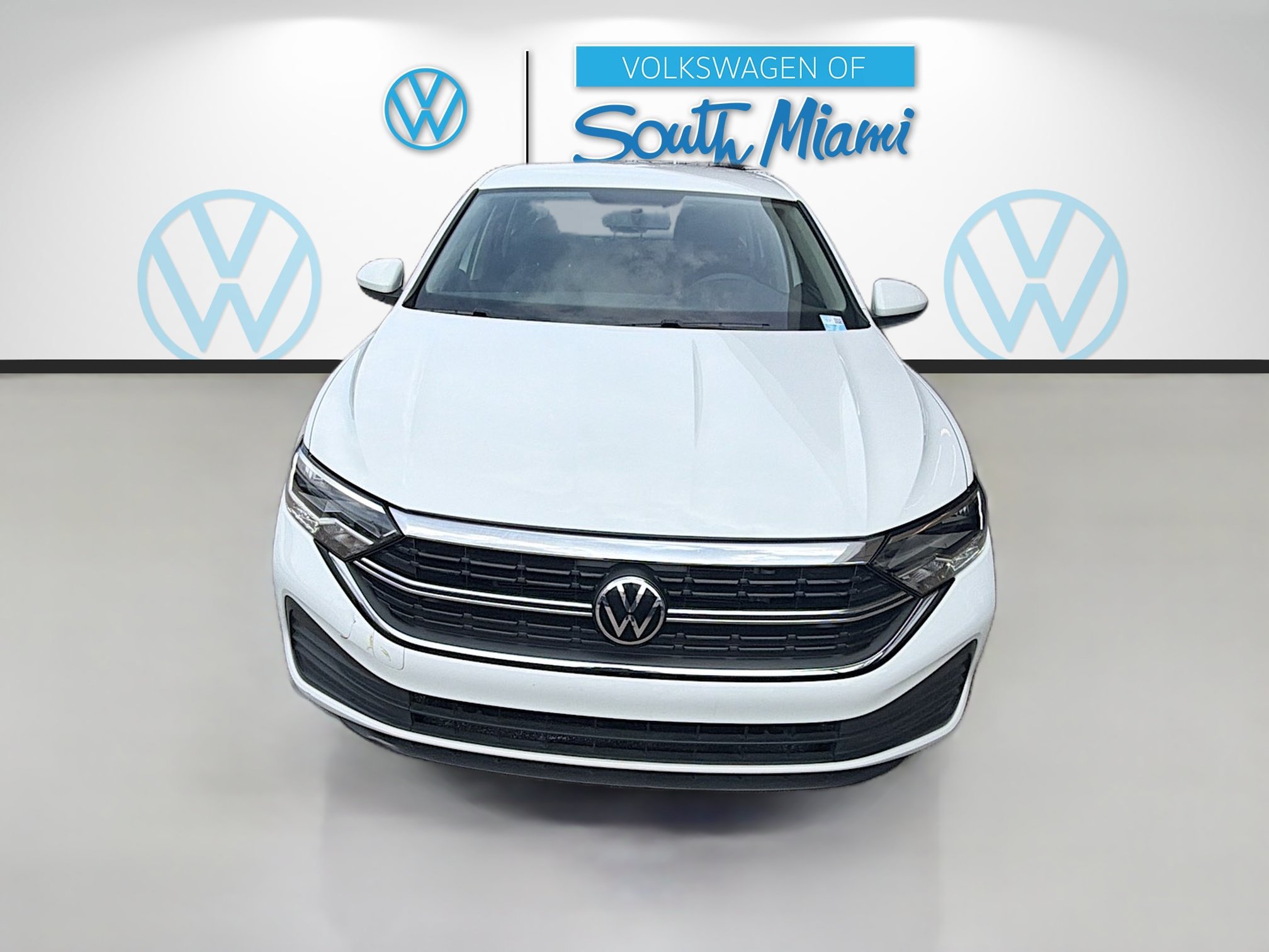 Used 2022 Volkswagen Jetta S FWD image 2