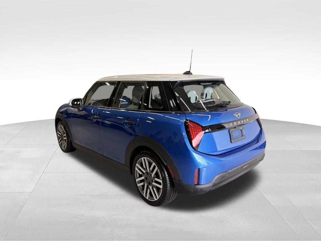 Used 2025 MINI Cooper S FWD image 3