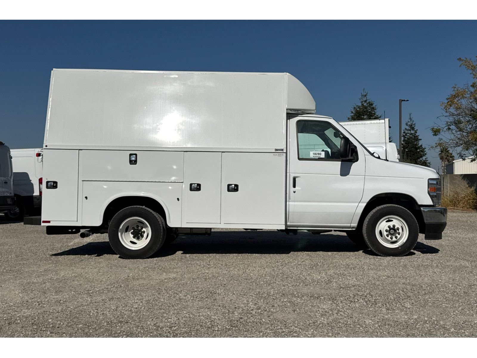 New 2025 Ford E-350 and Econoline 350 Super Duty w/ Power Equipment Group RWD image 3